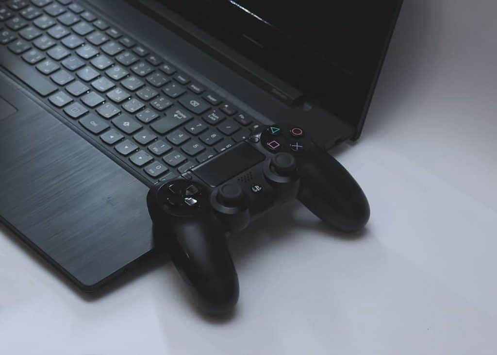 How to Play PS4 on a Laptop Screen